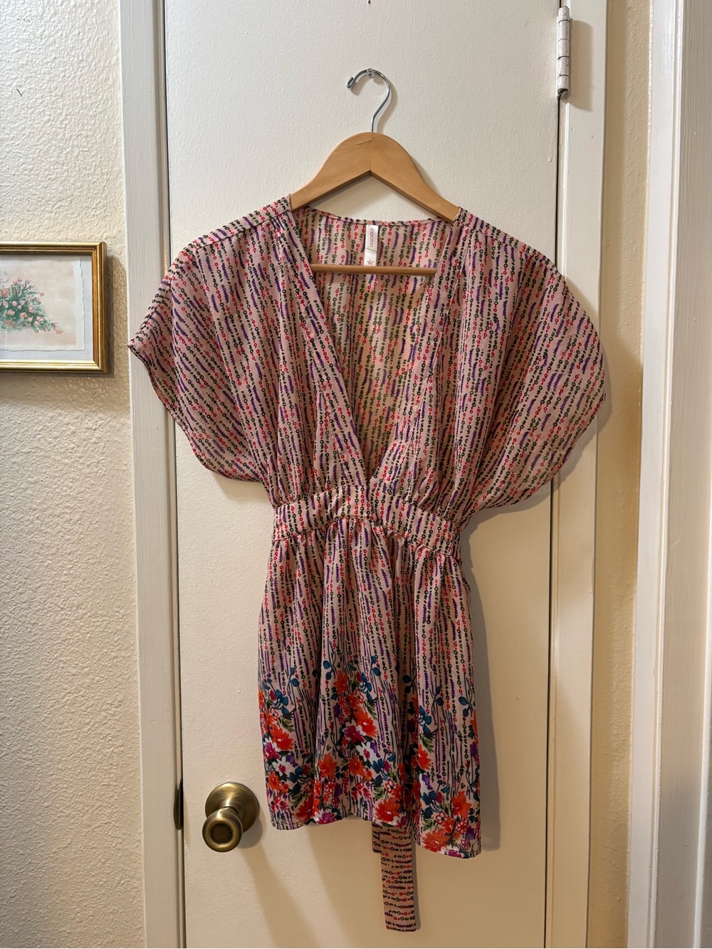 Women’s Pink Floral V-Neck top